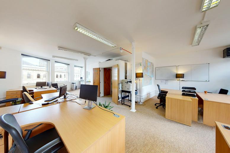 Image of the workspace at 1-5 Clerkenwell Road EC1M 5PA