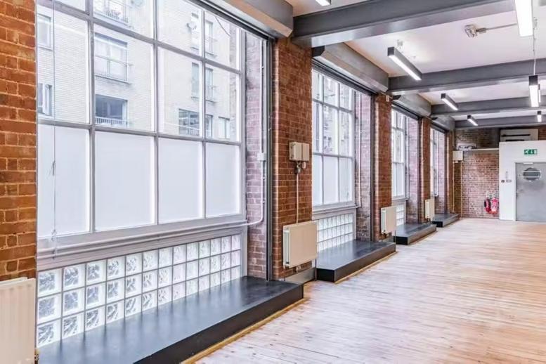 Photo of an office at 10-18, Vestry Street N1 7RE