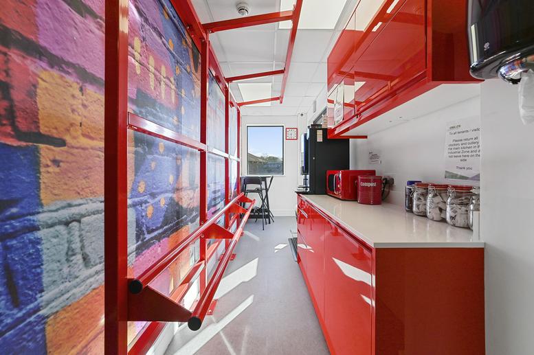 Photo of an office at 101-135 Kings House, Kings Road CM14 4DR