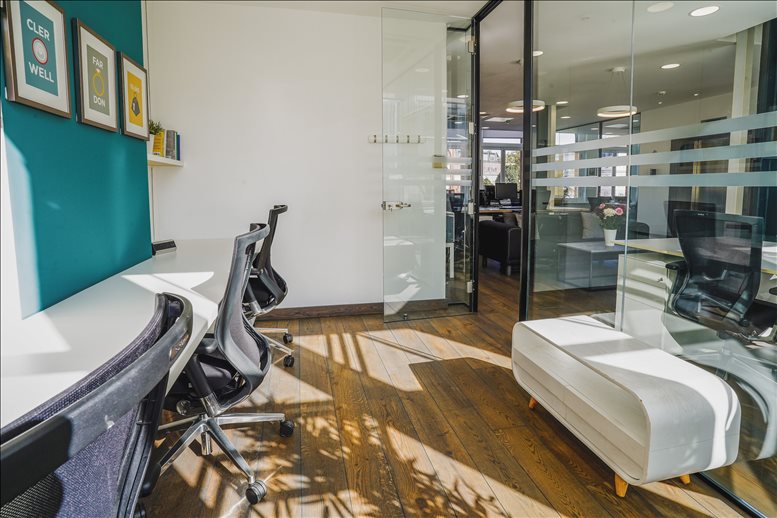 Photo of an office at 105 Farringdon Road, Farringdon, 2nd Floor EC1R 3BU