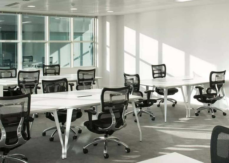 Image of the workspace at 10, Monument Street, City Of London EC3R 6AF