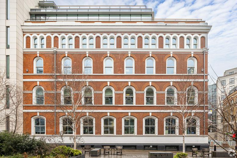 Photo of Office Space on 10, Saint Bride Street - Fleet Street