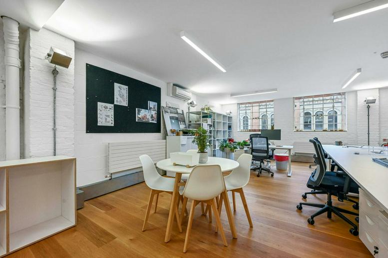 Image of the workspace at 11-29, Fashion Street E1 6PX