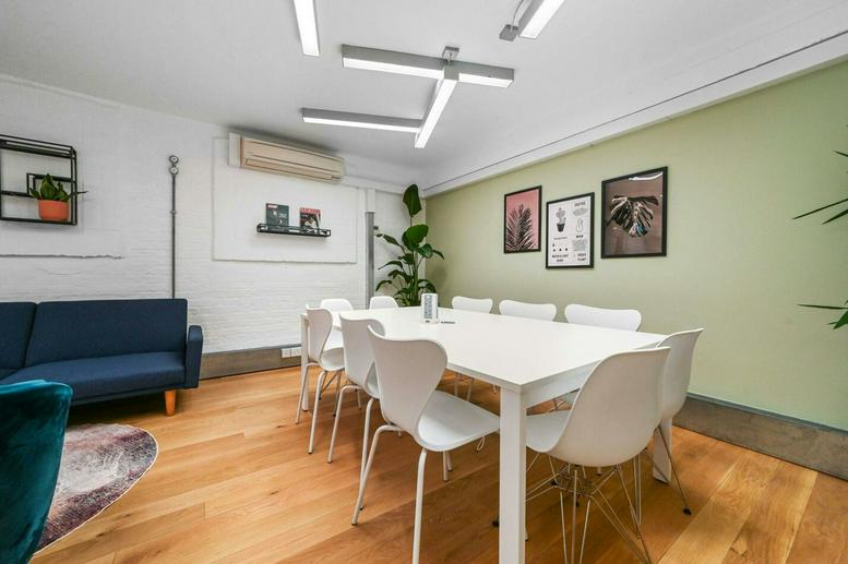 Photo of the workspace available at 11-29, Fashion Street E1 6PX