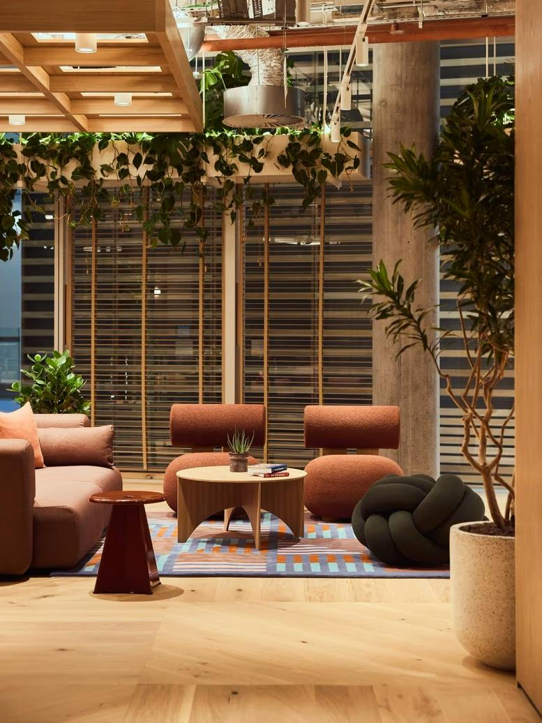 Photo of Office Space on 110 Southwark Street - Southwark