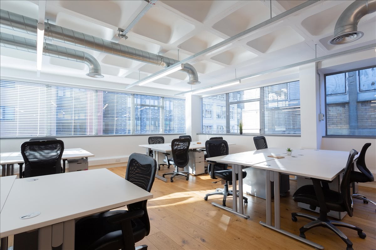 Image of an office at 114-116 Curtain Road EC2A 3AH