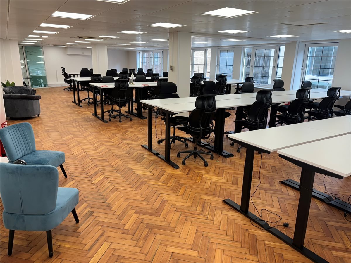 Photo of Office Space on 12 Caxton Steet - Westminster