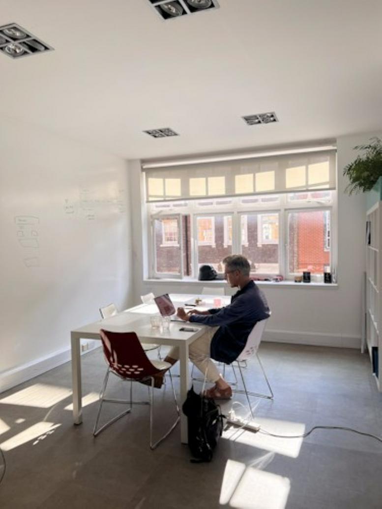 Image of the workspace at 118-120 Great Titchfield, 3rd Floor W1W 6SS