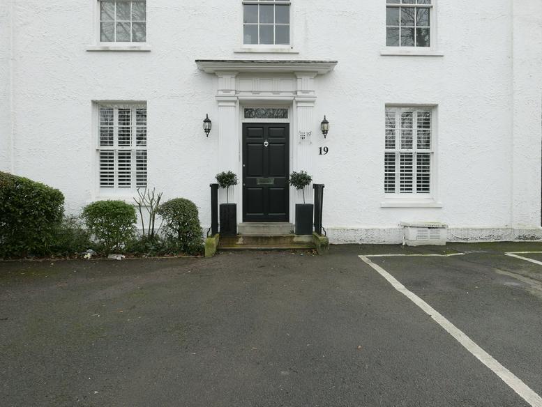 Photo of Office Space on Carlton House, 19 West Street - Sutton