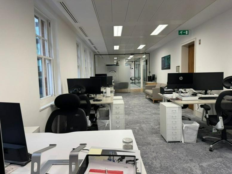 Photo of Office Space on 115, Park Street - Marble Arch