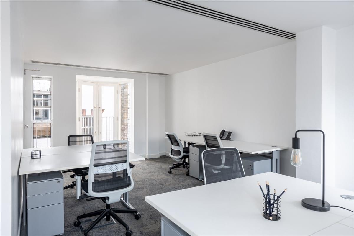 Photo of an office at 11 Golden Square W1F 9JB