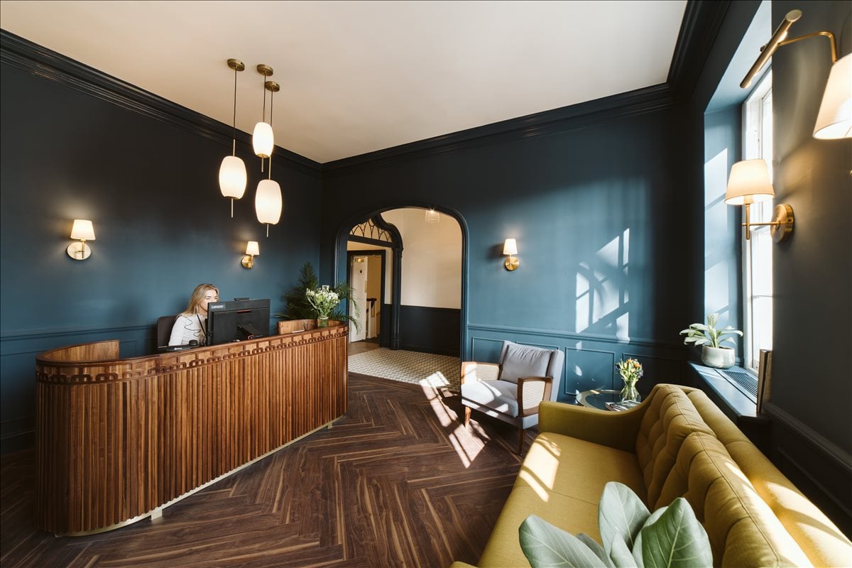 Photo of an office at 12-18 Theobalds Road WC1X 8PL
