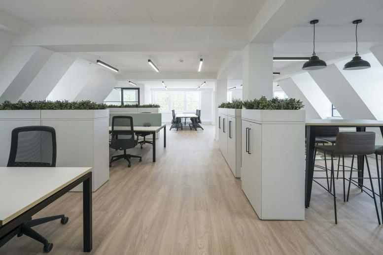 Photo of an office at 120, Cannon Street, City Of London EC4N 6AS