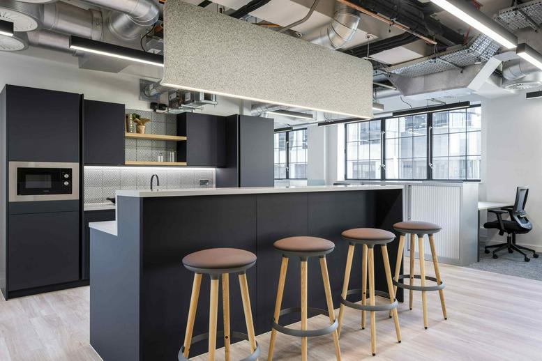 Photo of an office at 120, Cannon Street, City Of London EC4N 6AS