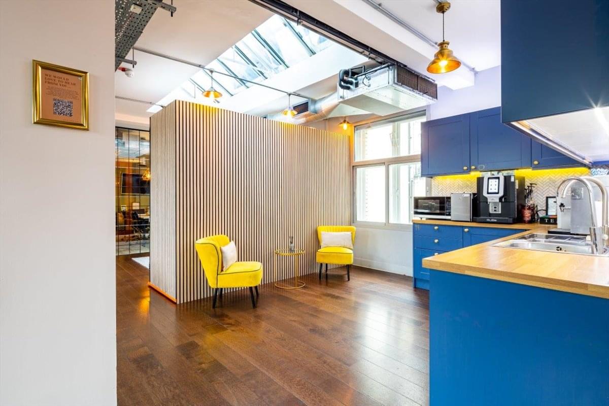 Image of the workspace at 120 Regent Street W1B 5FE