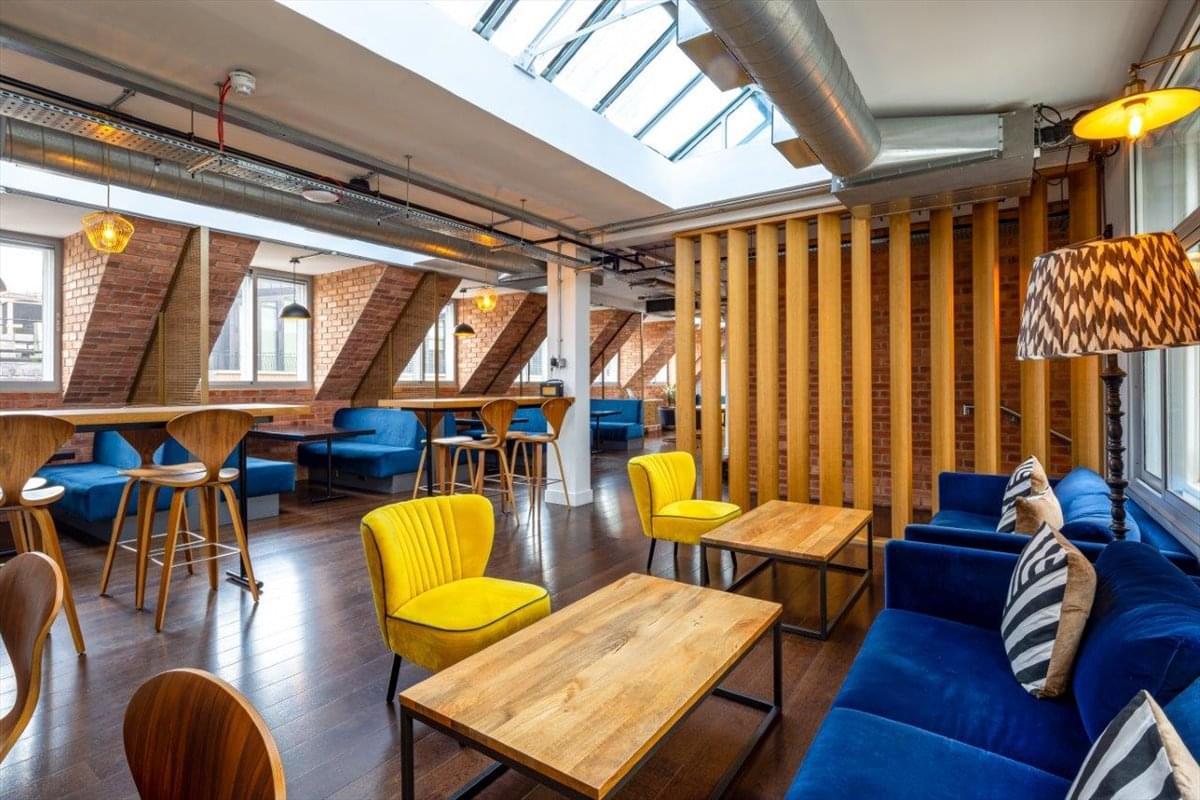 Photo of Office Space on 120 Regent Street - Regent Street