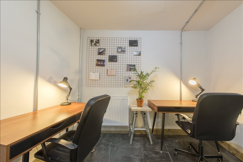 Photo of an office at 121 Kings Cross Road WC1X 9NH