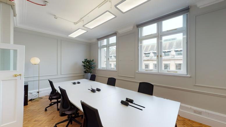 Photo of an office at 122-124, Regent Street W1B 5SA