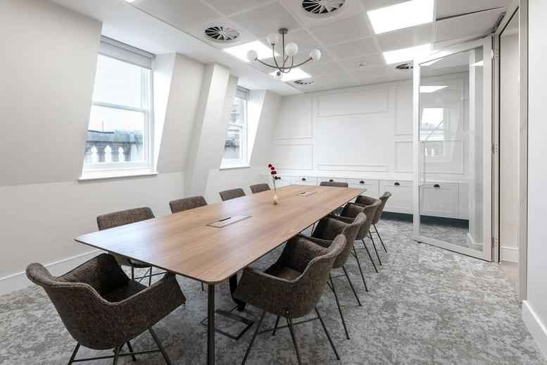 Photo of the office space available at 123, Pall Mall SW1Y 5EA