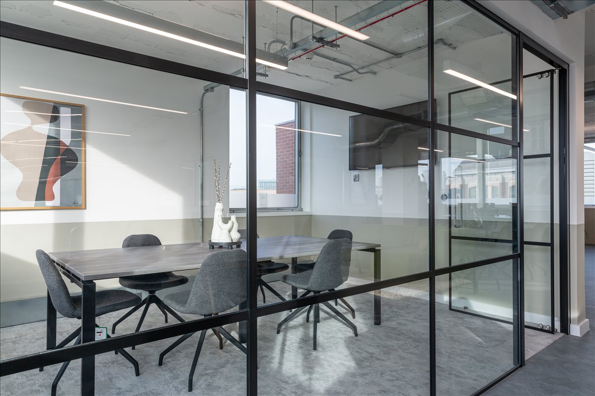 Photo of an office at 12 Cock Lane EC1A 9BU