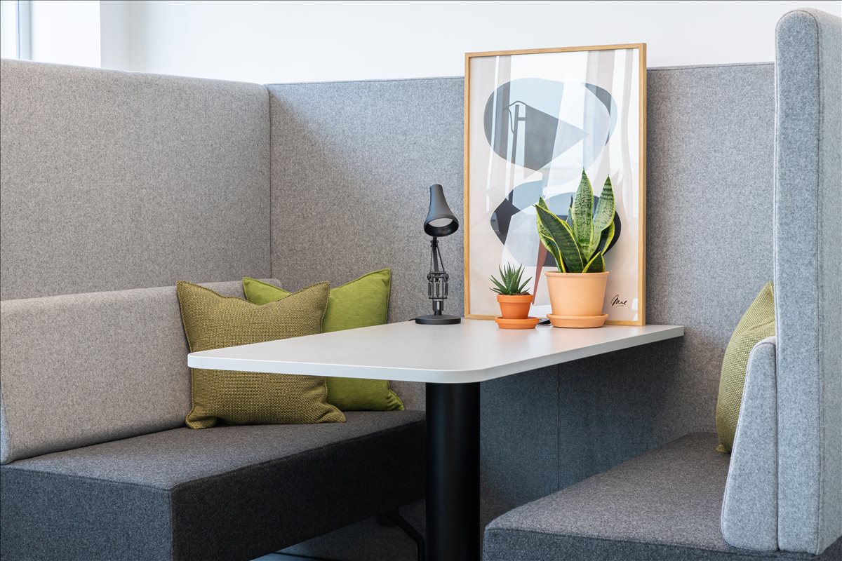 Photo of an office at 12 Cock Lane EC1A 9BU
