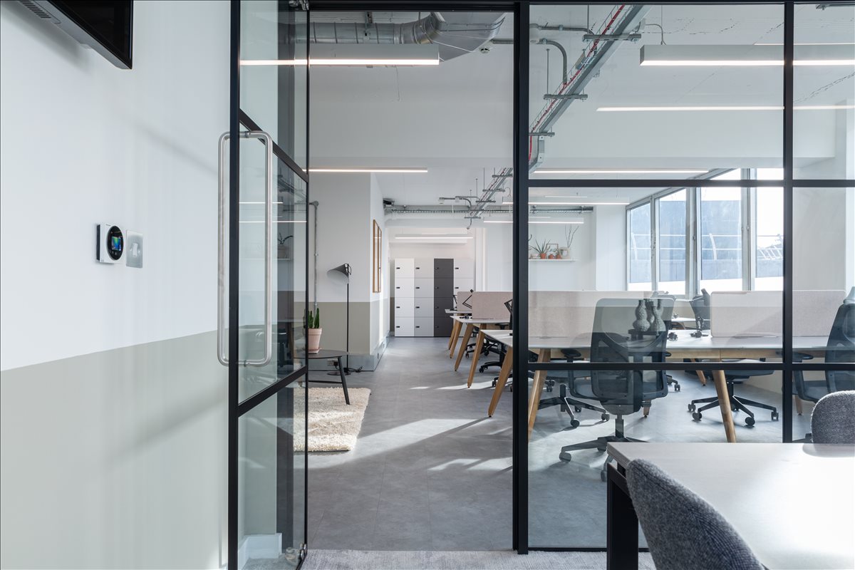 Image of an office at 12 Cock Lane EC1A 9BU