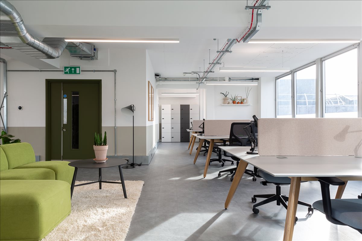 Photo of an office at 12 Cock Lane EC1A 9BU