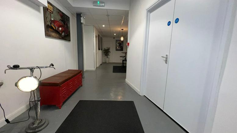 Photo of an office at 12 Deer Park Road SW19 3TL