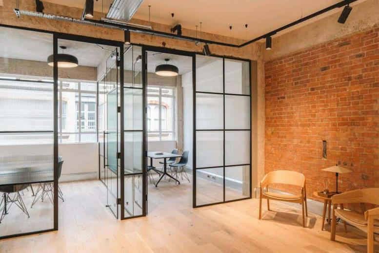 Photo of an office at 12, Great Sutton Street EC1V 0BX