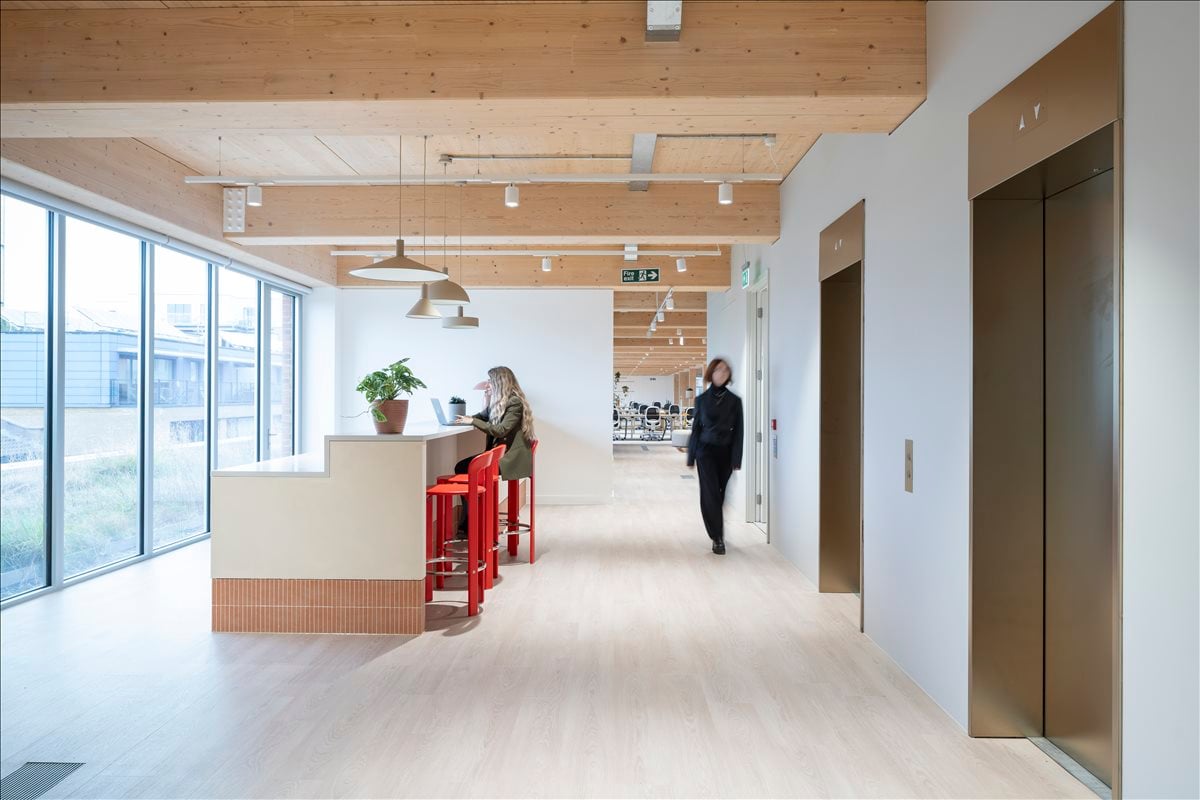 Photo of an office at 132-140 Goswell Rd EC1V 7DY