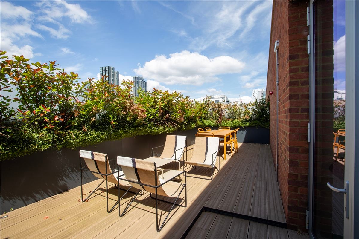 Photo of an office at 132-140 Goswell Rd EC1V 7DY