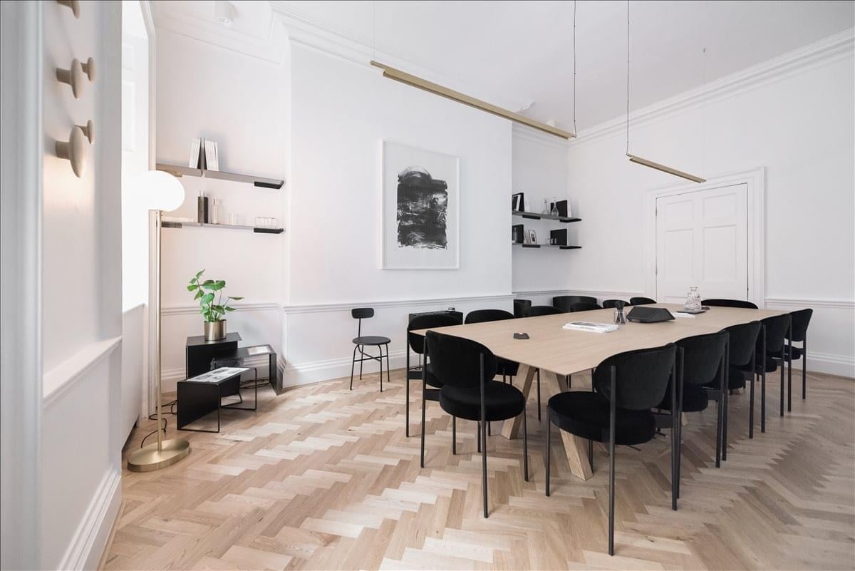 Image of the workspace at 14-15 Southampton Place WC1A 2AJ