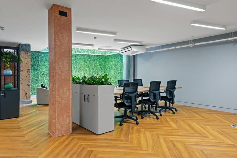 Photo of an office at 141 Curtain Rd, Shoreditch EC2A 3BX