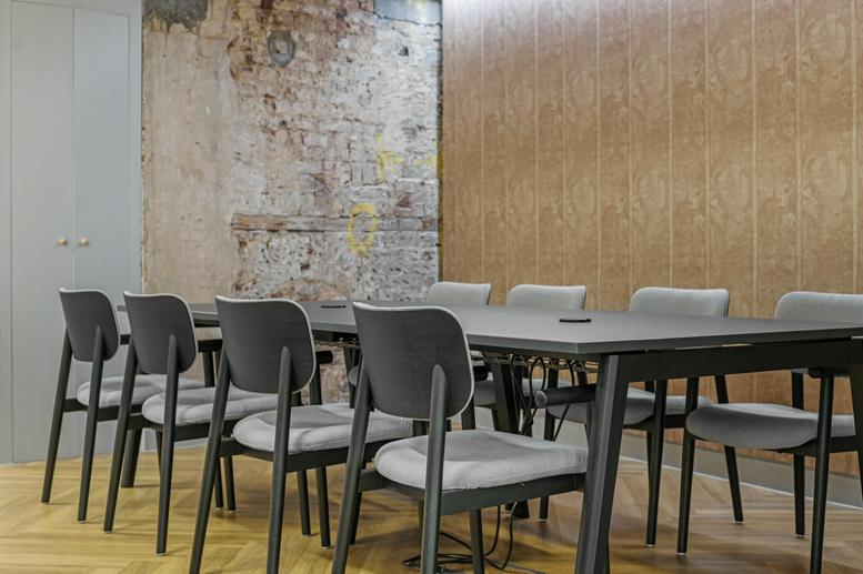 Image of the workspace at 141 Curtain Rd, Shoreditch EC2A 3BX