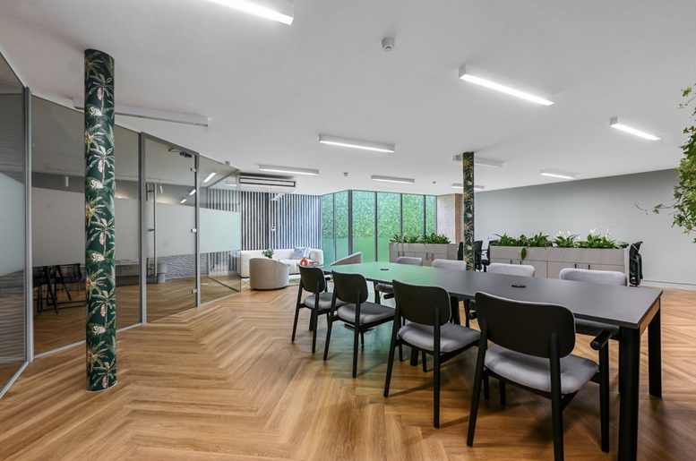 Photo of an office at 141, Curtain Road EC2A 3BX