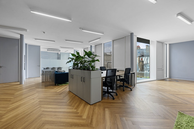 Photo of an office at 141, Curtain Road EC2A 3BX