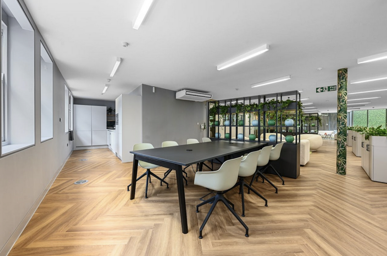 Photo of an office at 141, Curtain Road EC2A 3BX
