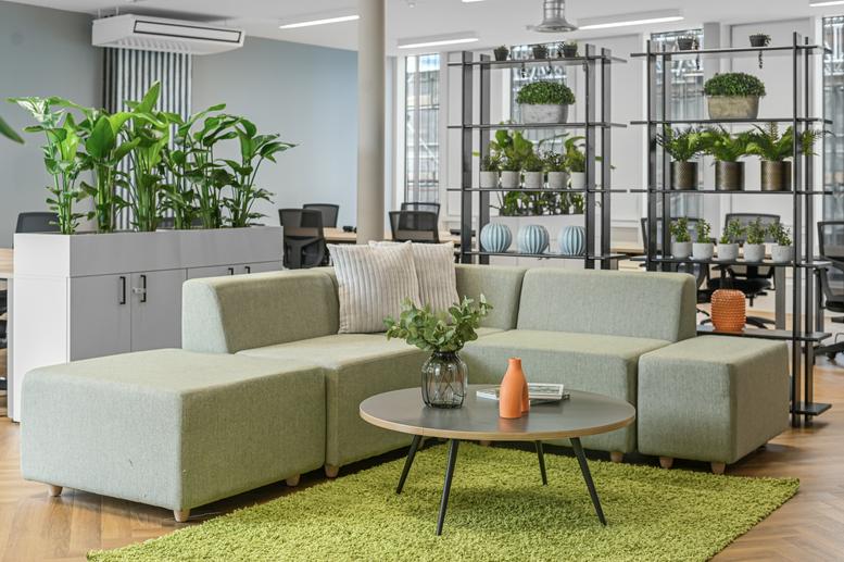 Image of the workspace at 141 Curtain Road, Shoreditch EC2A 3BX