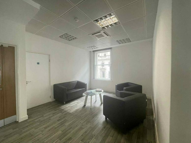 Photo of the office space available at 141, Moorgate, City Of London EC2M 6TX
