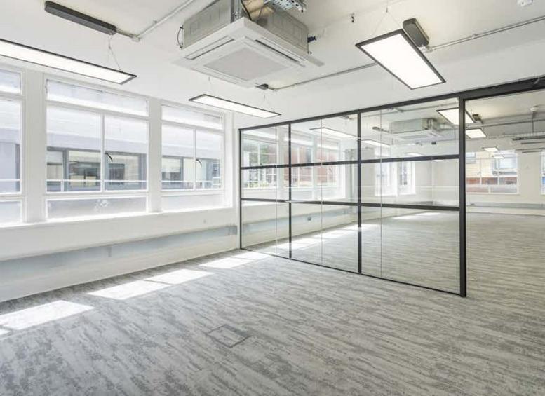 Image of the workspace at 14 Charterhouse Buildings EC1M 7BA