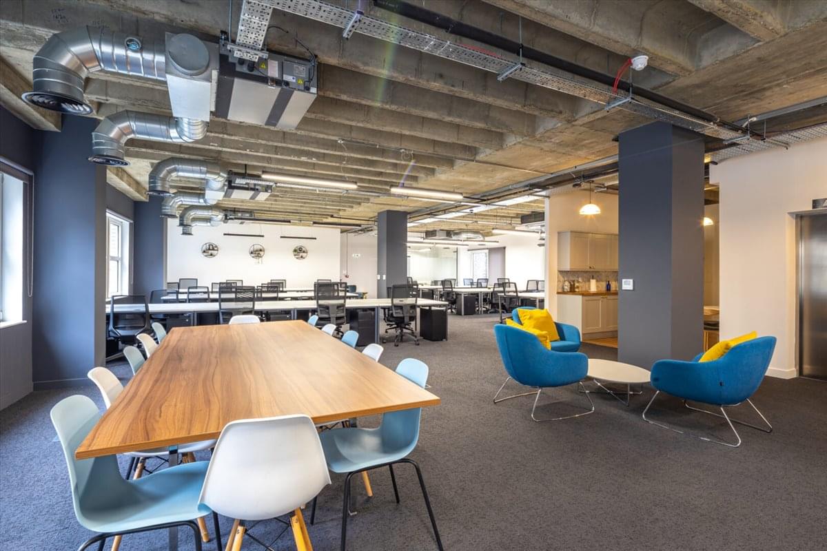 Photo of the workspace available at 14 New Street, City Of London EC2M 4TR