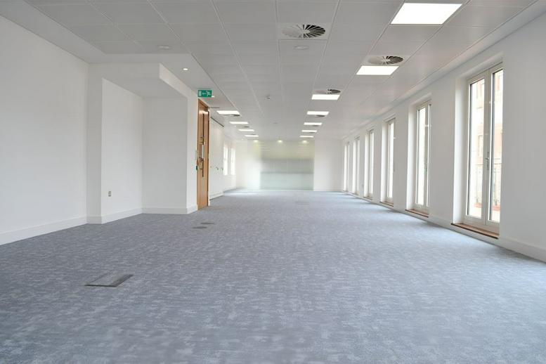 Image of the workspace at 15-16, Brook's Mews W1K 4DS