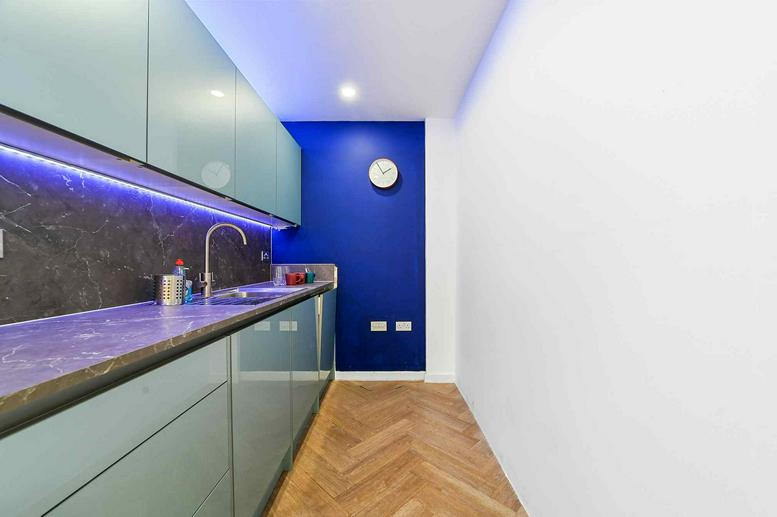 Photo of an office at 152-154, Curtain Road EC2A 3AT