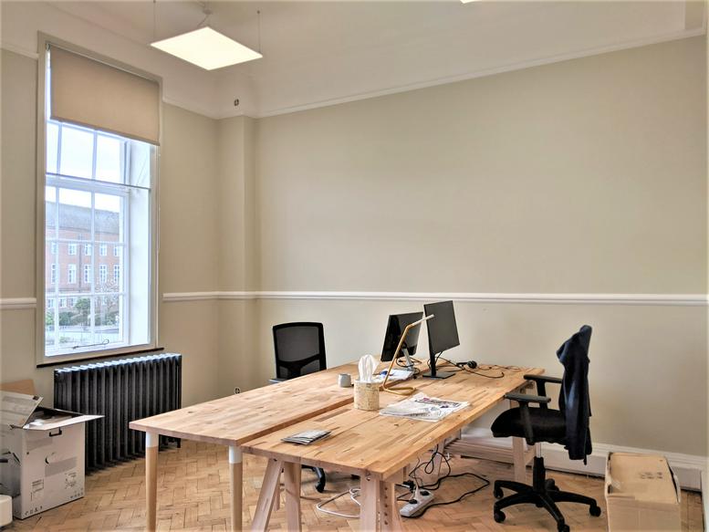 Facilities furnishings & layout of the office for rent at 153, The Parade WD17 1NA