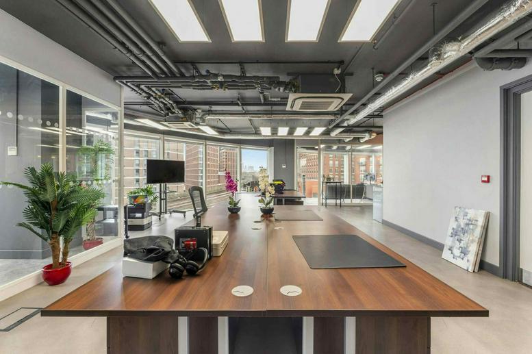 Image of the workspace at 153, Wandsworth Road SW8 1RZ