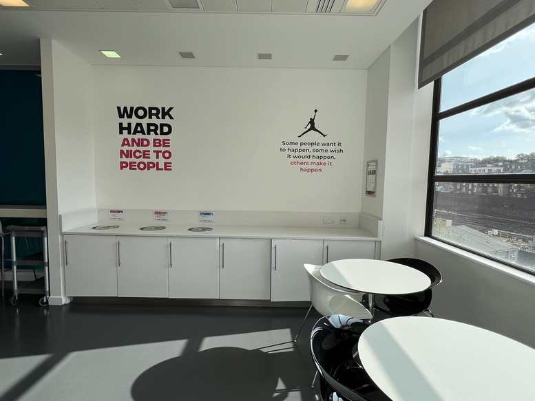 Image of an office at 157-197, Buckingham Palace Road SW1W 9SP