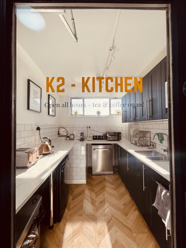 Image of the workspace at 157 London Road CR4 2YR