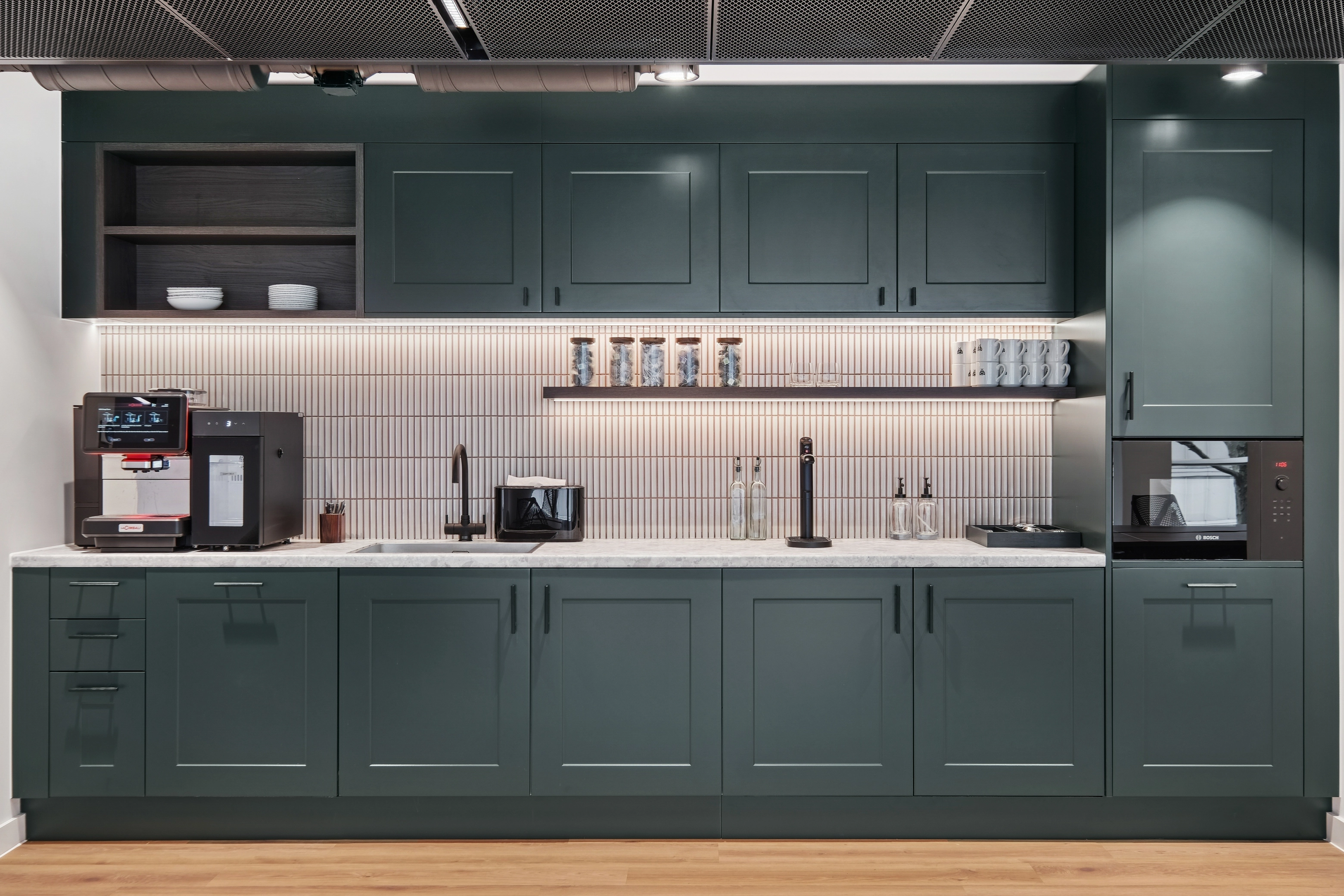 Photo of an office at 15 Fitzroy Street W1T 4DG