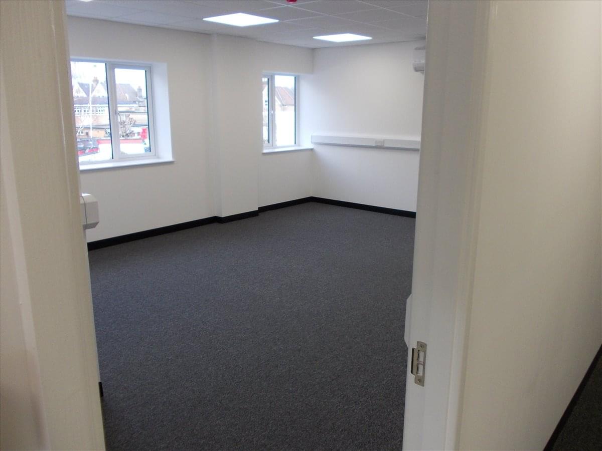 Image of the workspace at 15 Tottenham Lane, Hornsey N8 9DJ