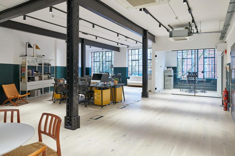 Image of an office at 161 Rosebery Avenue First Floor, Clerkenwell EC1R 4QX